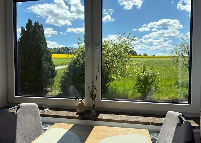 Kamin-apartment Bodanum Mit Eigener Terrasse - Naturnahe Ortsrandlage - Vdsl - 10 Min Zum Nürburgring Apartment *